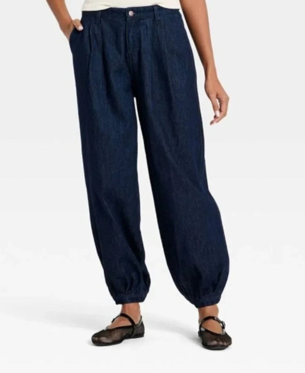 A New Day Women's Balloon Style Denim Pants - Indigo Wash - M